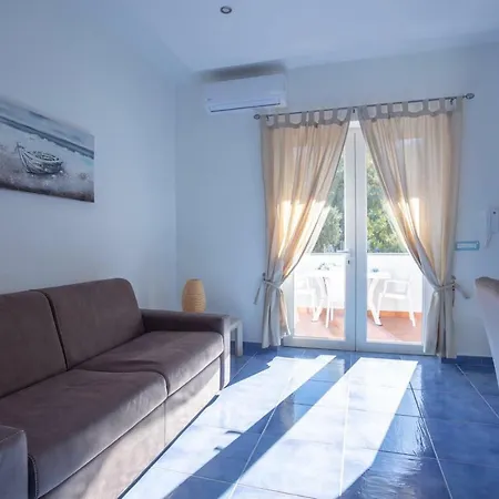 Casa Restituta דירה *